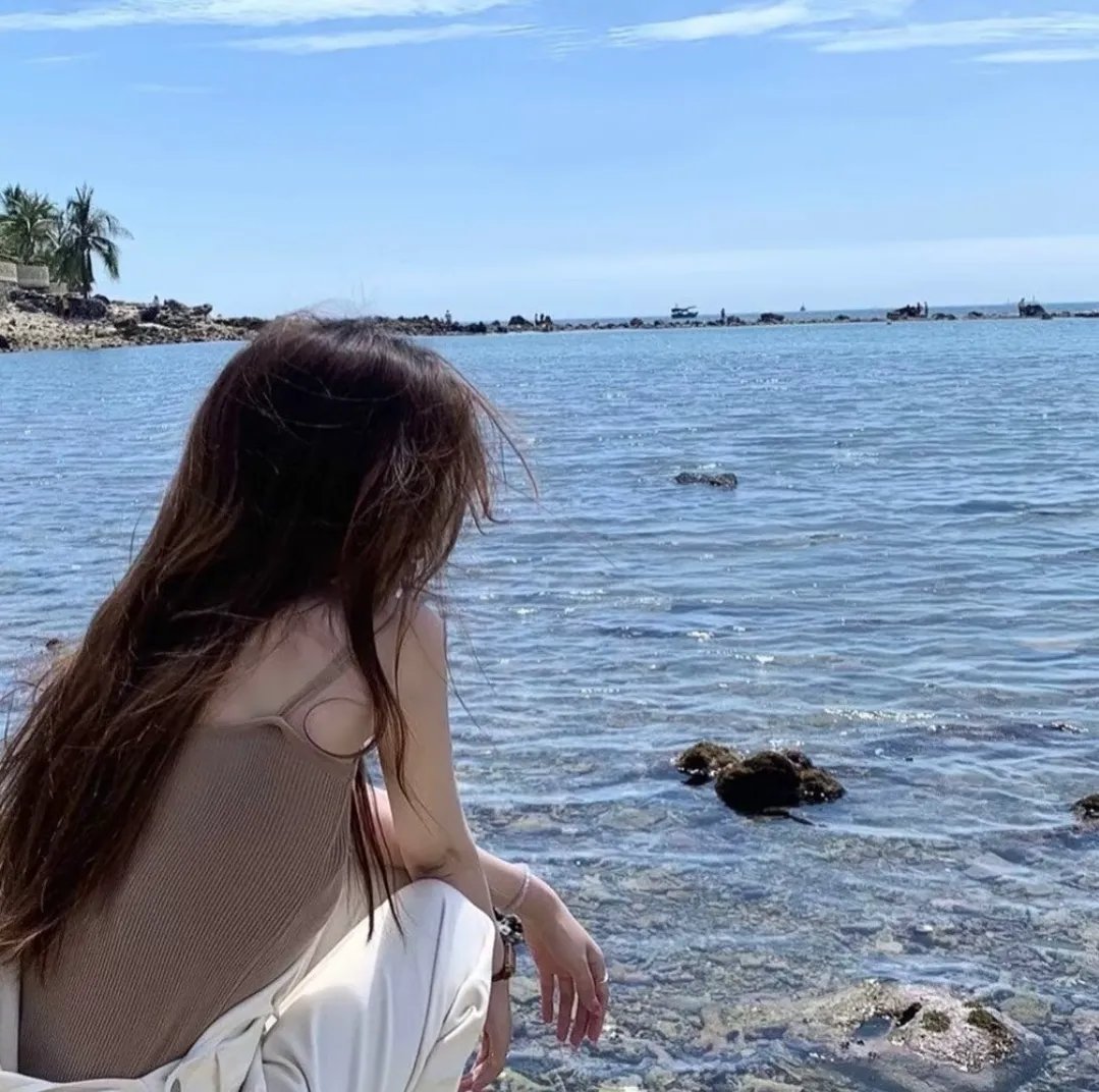 靠近我一点